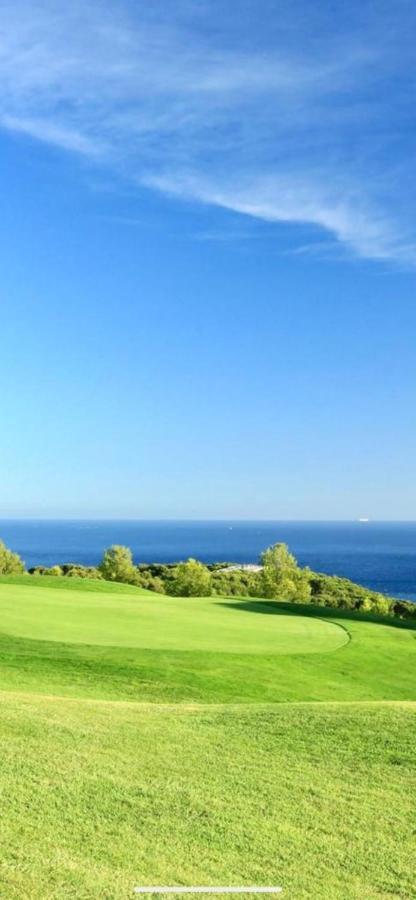 Villa Dans Cadre D'Exception - Golf, Piscine Et Tennis Prive Saint-Cyr-sur-Mer Εξωτερικό φωτογραφία