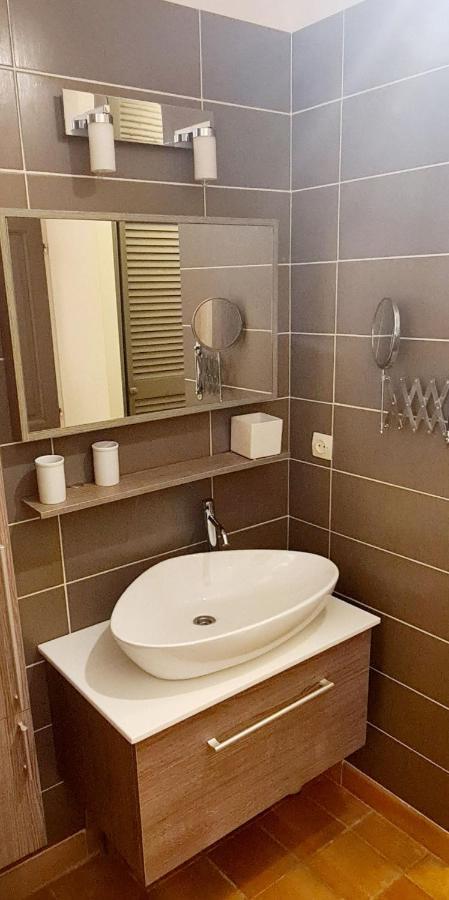 Villa Dans Cadre D'Exception - Golf, Piscine Et Tennis Prive Saint-Cyr-sur-Mer Εξωτερικό φωτογραφία