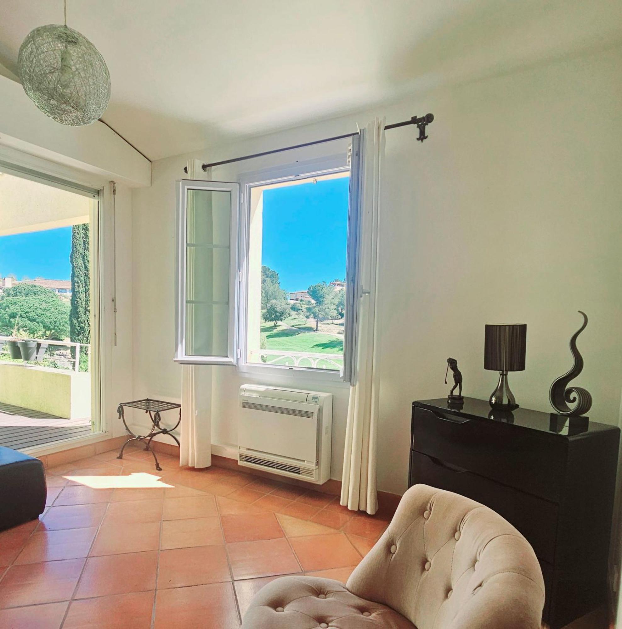 Villa Dans Cadre D'Exception - Golf, Piscine Et Tennis Prive Saint-Cyr-sur-Mer Εξωτερικό φωτογραφία