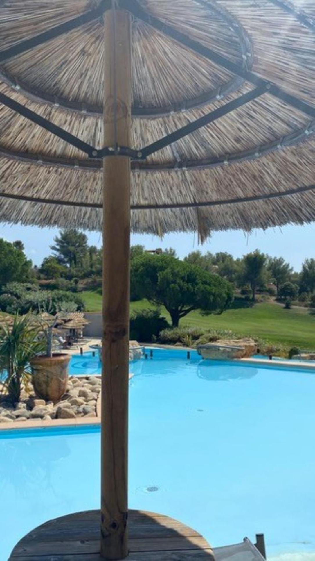 Villa Dans Cadre D'Exception - Golf, Piscine Et Tennis Prive Saint-Cyr-sur-Mer Εξωτερικό φωτογραφία